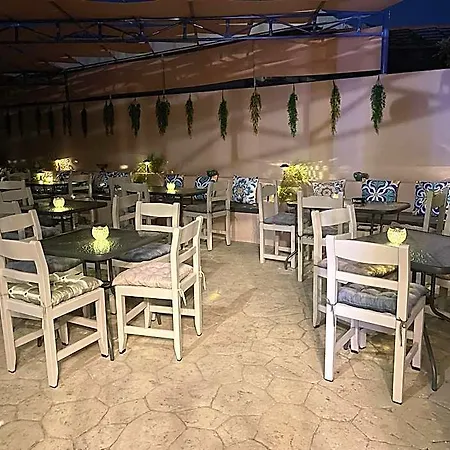 Kourkoumelata Hotel Valsamata