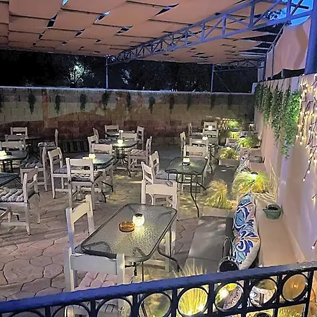 Kourkoumelata Hotel Valsamata