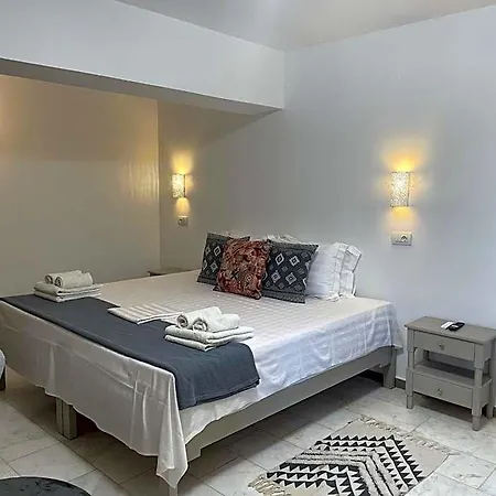 Kourkoumelata Hotel 2*